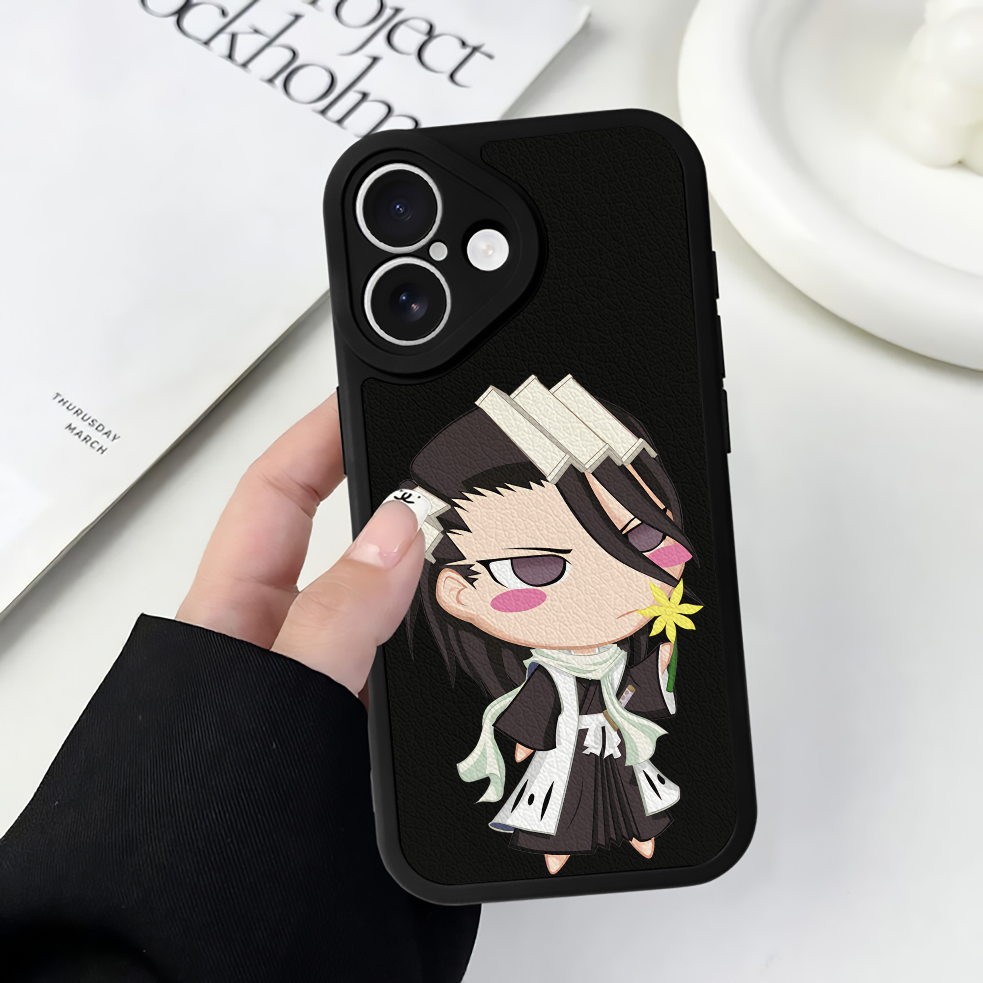 （画像用） ブリーチ くちき びゃくや BLEACH Kuchiki Byakuya 【iPhone 16シリーズ対応】シリコンスマホケース（レザー調） 材質：シリコン
